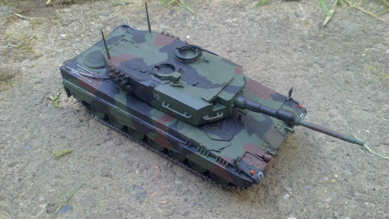 KMW Leopard 2A4 - Revell 1:72 Dsc_0317