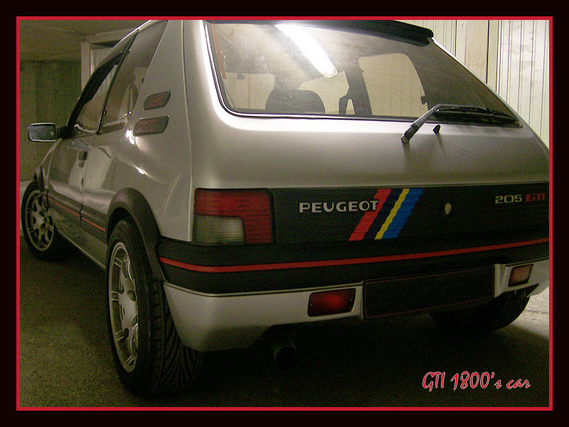 [GTI1800]..Mes 205 gti.....FINITION DU 205 T16..... - Page 27 100_4312