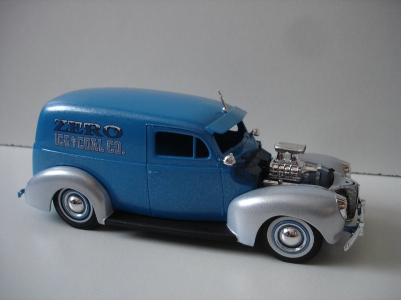Ford '40 " ZERO " en cours Dsc07033