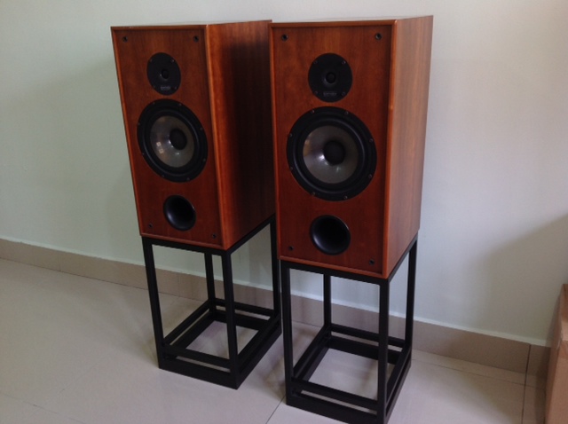 Spendor SP2/3 Speakers (Used) SOLD Spdr213