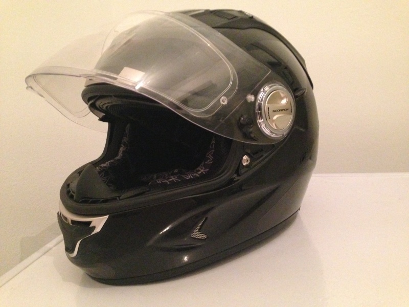 auto collants réfléchissants sur le casque - Page 2 Posa_n10