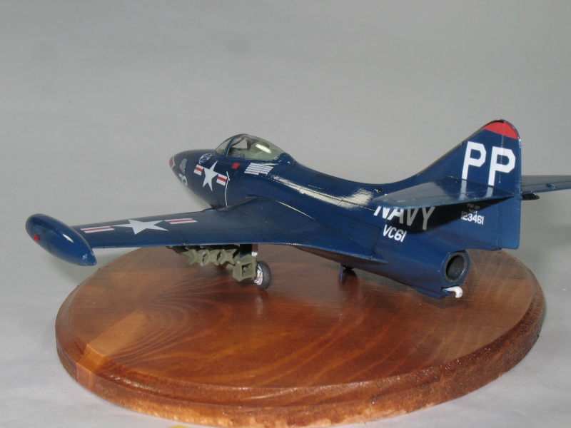 [Aeronavale 2014][Hobbyboss]Panther F9F-2P Img_0925