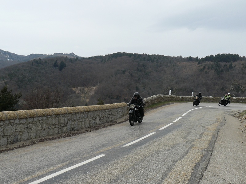 Balade  au vent ,en Ardèche , 29 et 30 mars 2014 P1200210