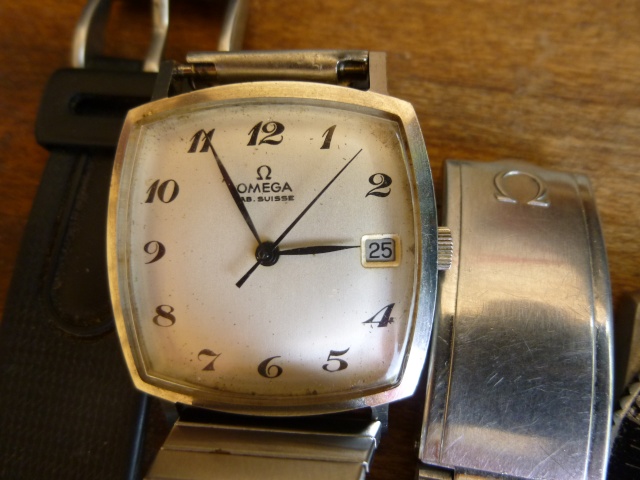 Un post qui référence les montres de brocante... tome III P1000415