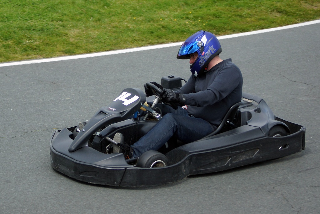 [COMPTE RENDU] Sortie Karting Belleville 13/05/2014 03311