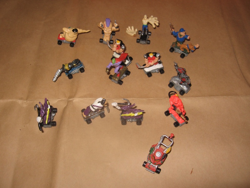 Tipi tosti, Skatenati, aerei e moto Panini, Trolls, mini Ninja Img_2611