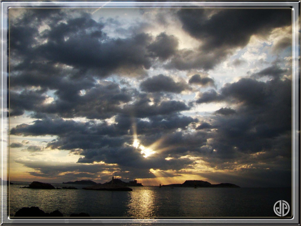 MARSEILLE: ma ville Couche10