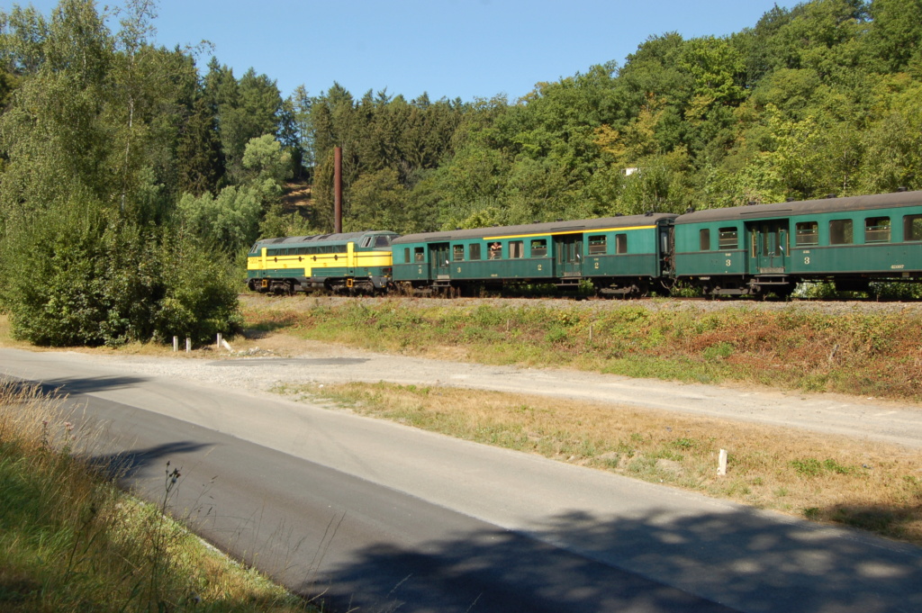 Fête du rail chemin de fer du Bocq (Belgique) 13-14-15/08 Dsc_0414