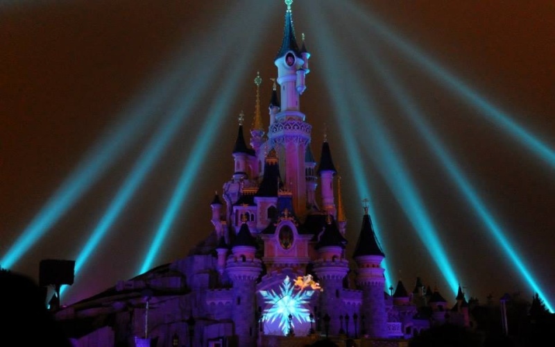 une journée magique à Disney en amoureux pour la saison de noel le 27 novembre - Page 18 Image141