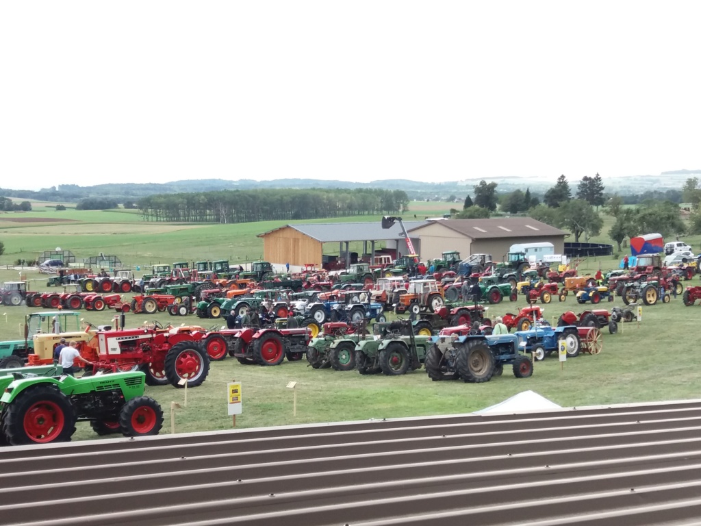 CH - Berolle : rencontre de vieux tracteurs,24-25-26.Août 2018  20180825