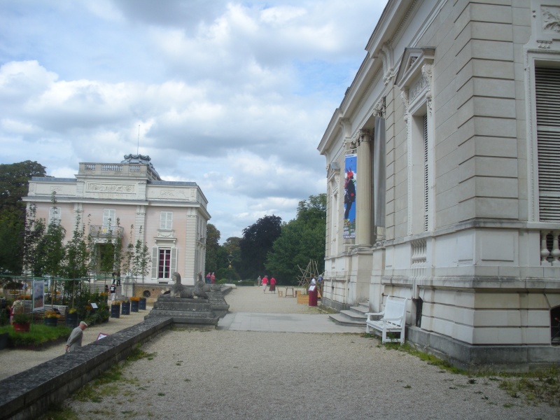 Le château de Bagatelle, pavillon de plaisance ou "folie" du comte d'Artois 03410