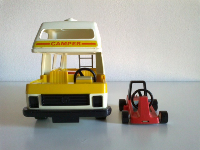 Playmobil - lotto con Camper Playmo11