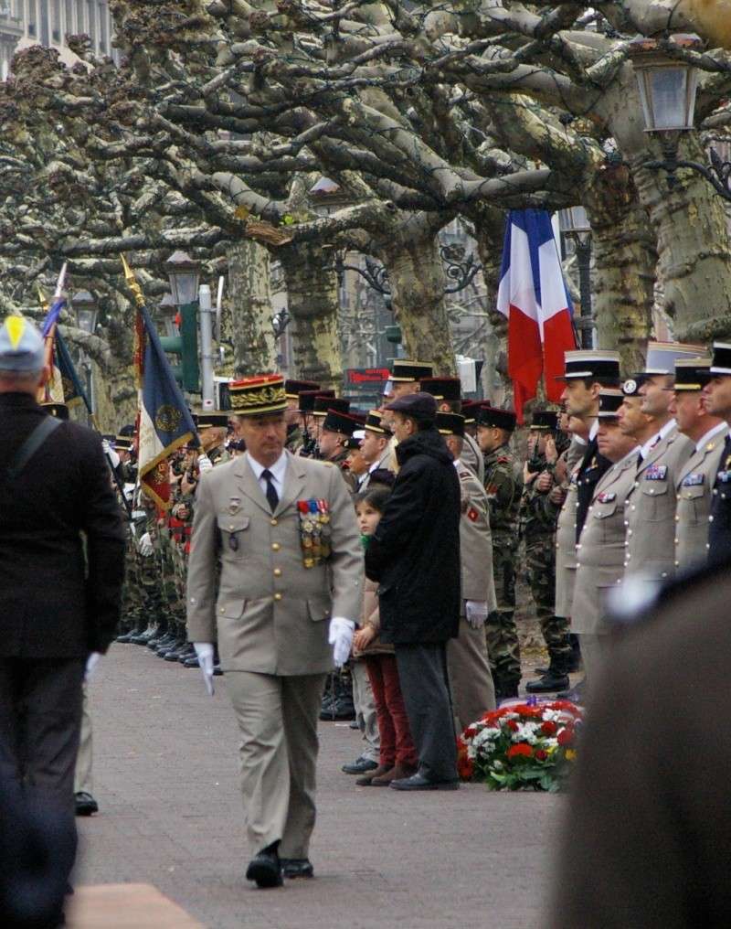 STRASBOURG 17/11/2013 Cérémonie place Broglie Brogli26