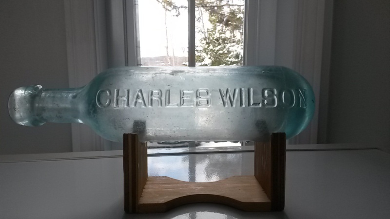 Charles Wilson, Montreal fond rond 00619