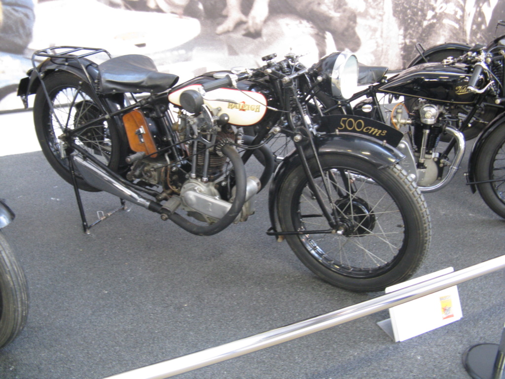 romorantin 41 Musée MATRA EXPO motos Anglaises Img_3718