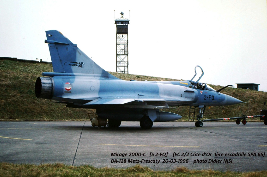 [Kitty Hawk] 1/32 - Dassault Mirage 2000 -5F  - Page 6 2000-c34