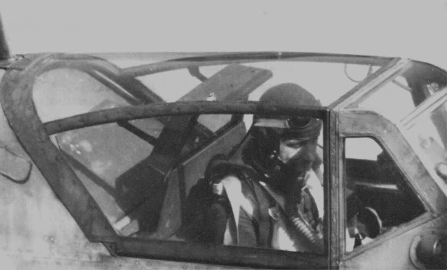 (GB JICEHEM) [Zvezda] Messerschmitt Bf 109F-4/R3    1/48 - Page 24 E20_er11