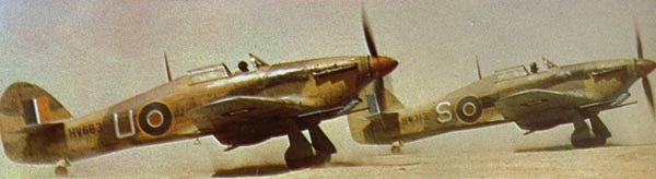 [blackhawk] Hurricane MK.I/II trop "croix de lorraine" Hawker10
