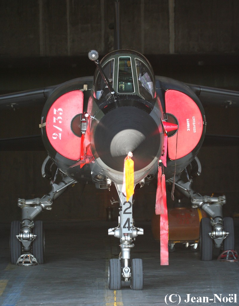 [Hasegawa] 1/72 - Dassault Mirage F1CR CEAM   - Page 2 M1_1_310