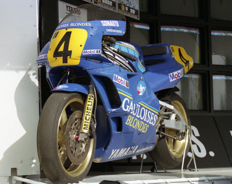 Yamaha YZR500 OW98. Christian Sarron 1989. Sarron11