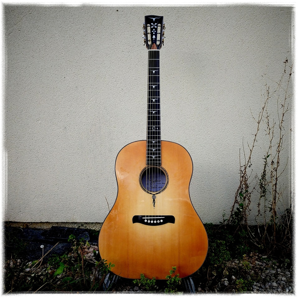 Artisan Luthier Guitare 30670310