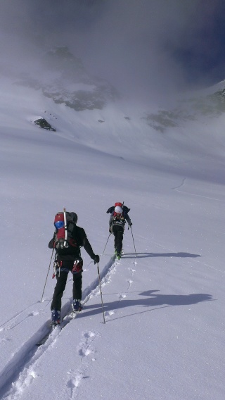 SKI ALPINISME  RAID EN BERNINA   20- 26 AVRIL 2014 2014-051