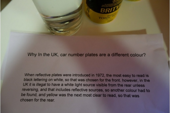 do you know why the front car plates in the UK are white and the back plates are yellow? Temp417