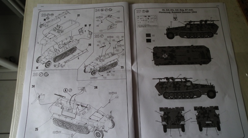 ( revell) hanomag flammpanzer wagen 251/16 ausf.c Dscf2463