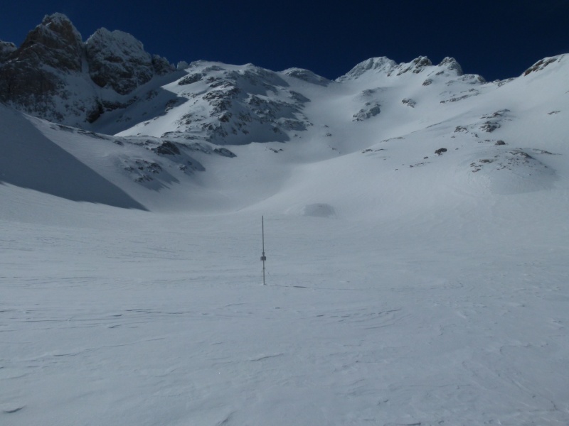 Pico de la Collada Blanca y estado de la nieve(17-2-14) Picos P1060017