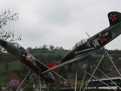 YAK 3 (hobby boss) 1010