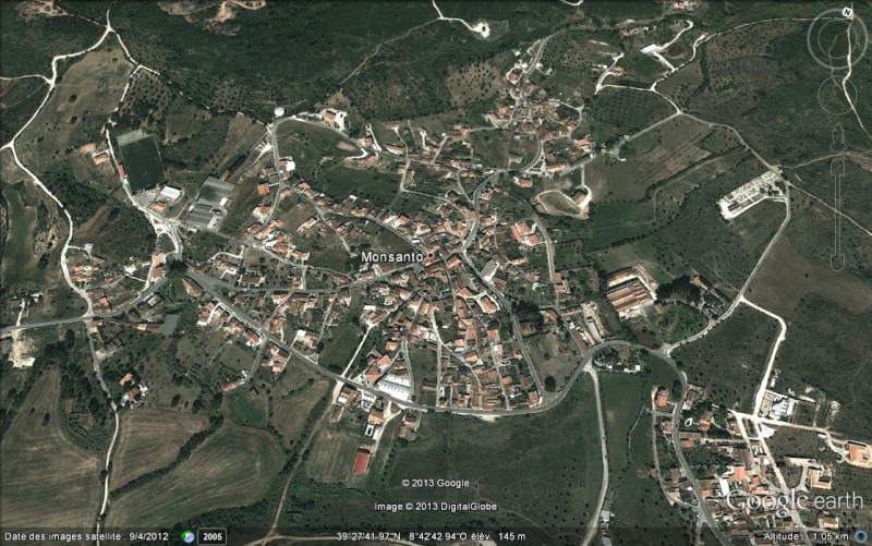 Monsanto et ses maisons-rochers - Portugal Ge_mon10