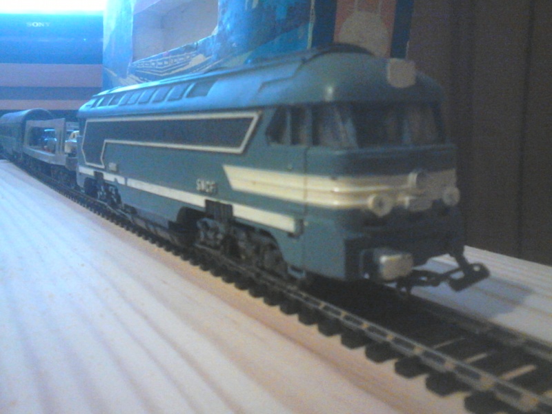 Mon parc de locomotives dont ma préféré la CC 060 BD. Dsc_0013