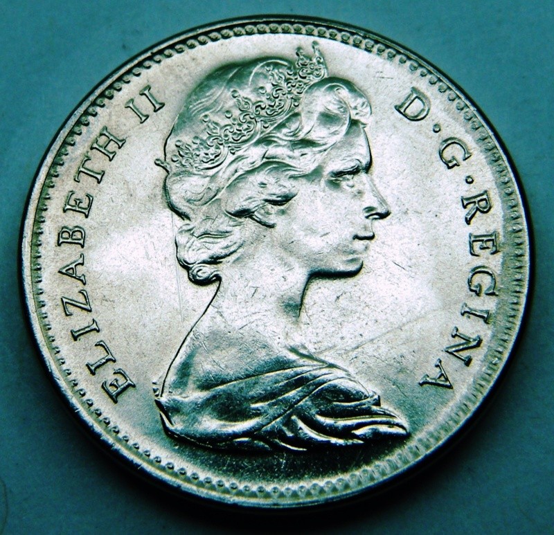 1970 - Coin Détérioré Reine Doublé (Die Deterioration Doubling Queen) Dscf3612