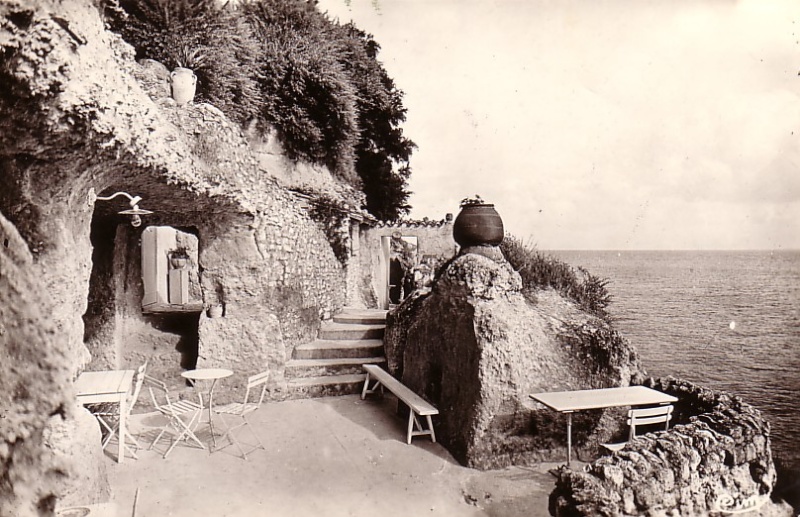 Une terrasse du côté de Mescher signée Desbordes Mesche11