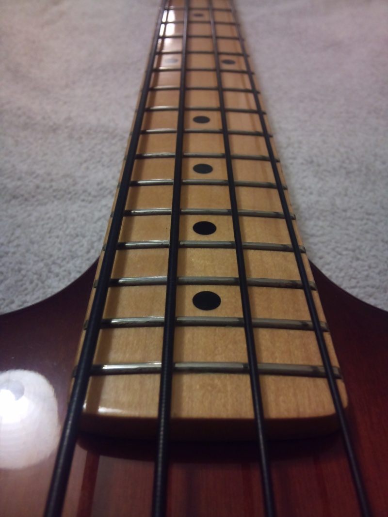 Mats Hondo double cutaway bass Dsc_0539