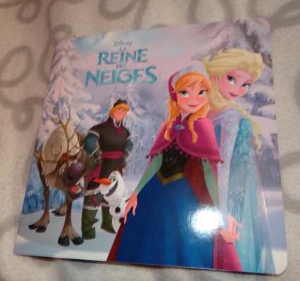 La Reine des Neiges - Page 3 Dsc06917
