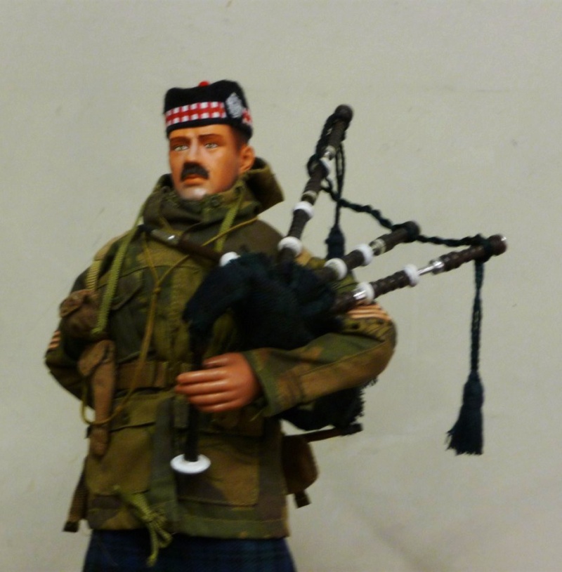 bagpiper - Normandy 00216