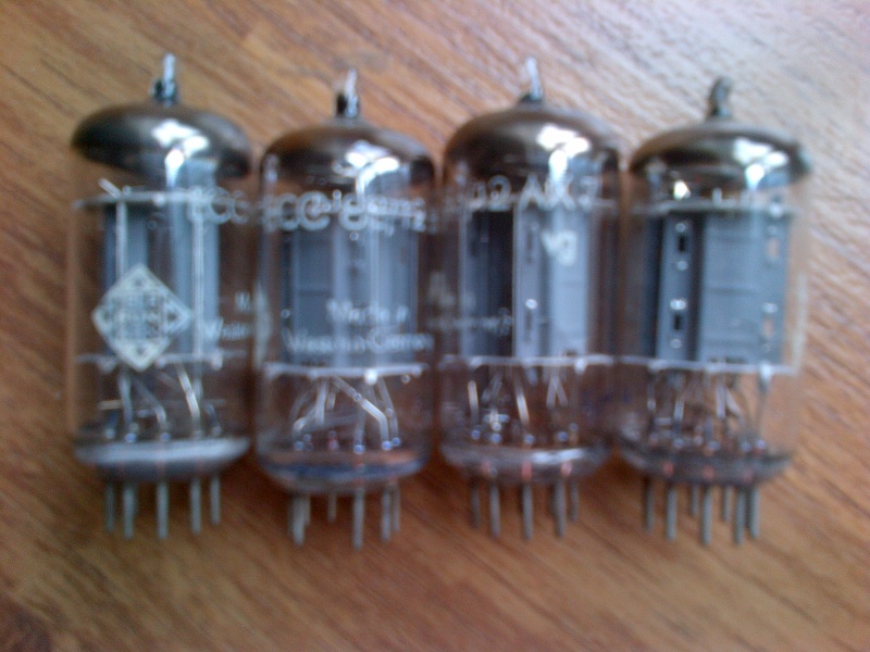 Telefunken ECC83 / 12AX7 tubes (Sold) Img-2016