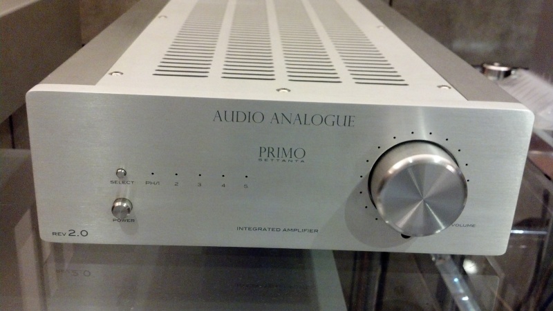 Audio Analogue Italian amplifier & cd player 2013-115