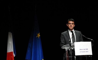 #Politique : Réforme territoriale: Manuel #Valls se dit «prêt» à «aller plus vite encore» Minist10