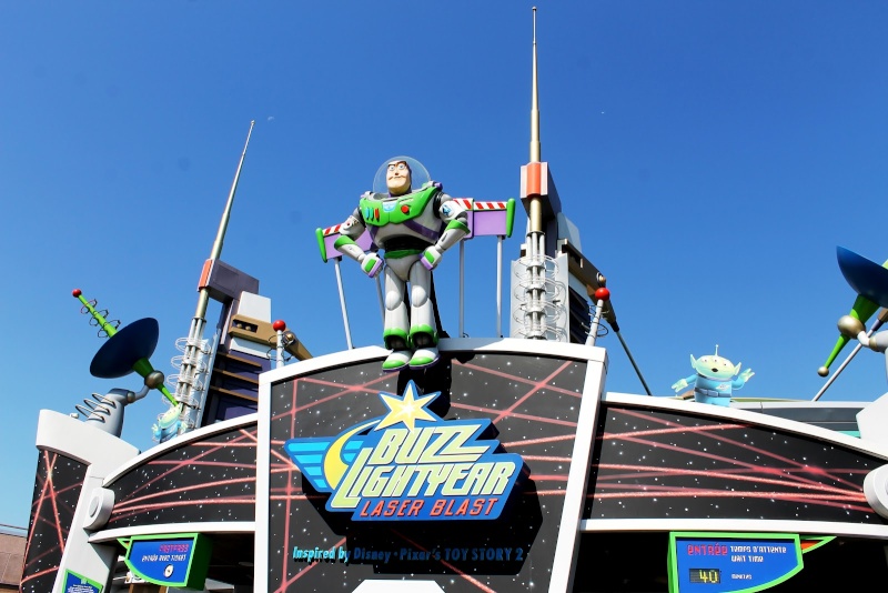 Attraction - Buzz Lightyear's Astro blasters - Discoveryland Buzz10