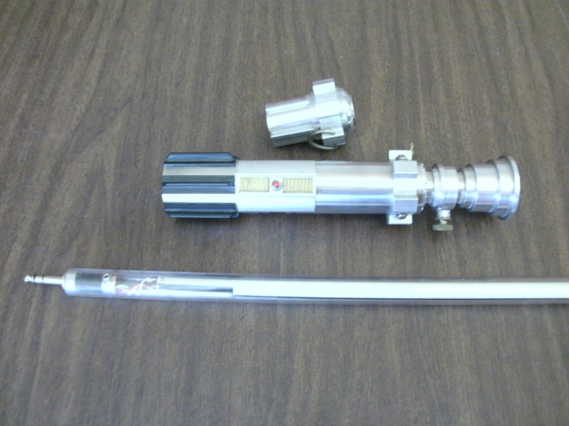 Need Help on this Replica Lightsaber Gedc0118