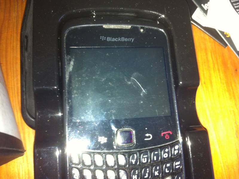 [vendu] blackberry curve 9300 wifi gps Img_3711