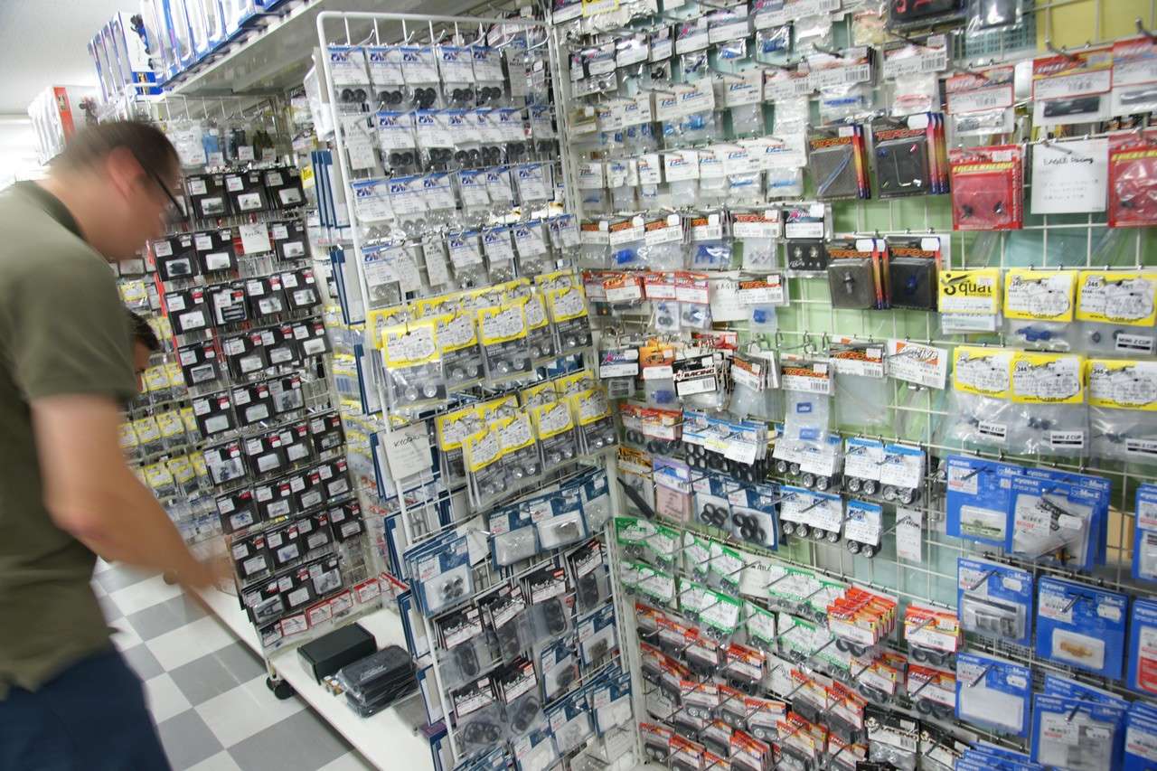 Kyosho store quartier akibhara à TOKYO !!!!!! Revend13