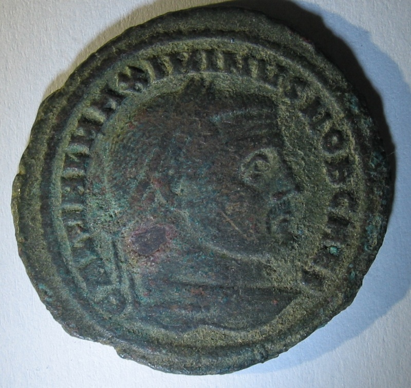 Follis de Maximin II Daïa césar pour Carthage 125
