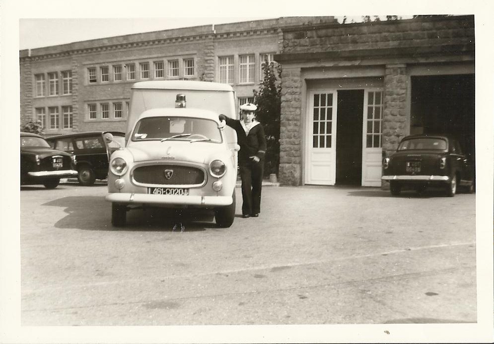 [ Recherches de camarades ] Recherches camarades CIN BREST 1968 Armae_24