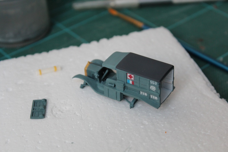 Ambulance FORD T M1917 (RPM 1/72, TERMINE) - Page 5 Img_5210