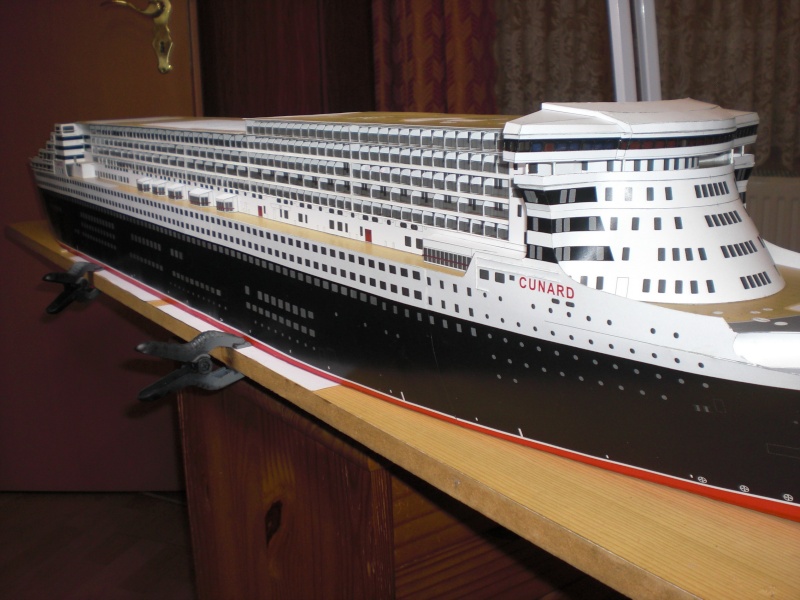 QUEEN MARY2 JSC 1:250 - Fertiggebaut von Uwe Grawunder Queen_36