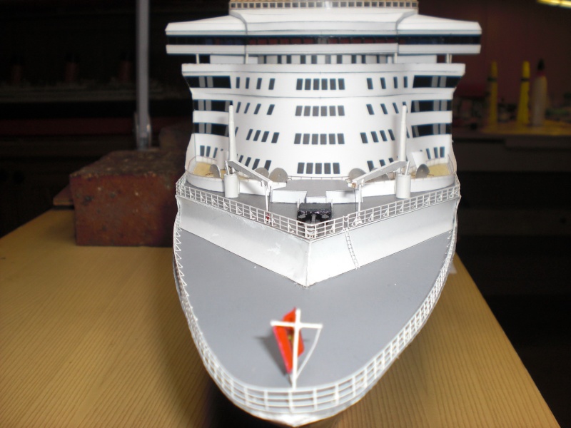 QUEEN MARY2 JSC 1:250 - Fertiggebaut von Uwe Grawunder Queen_98