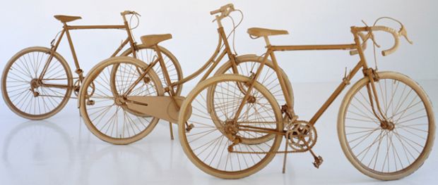Biciclette e sculture Foto110